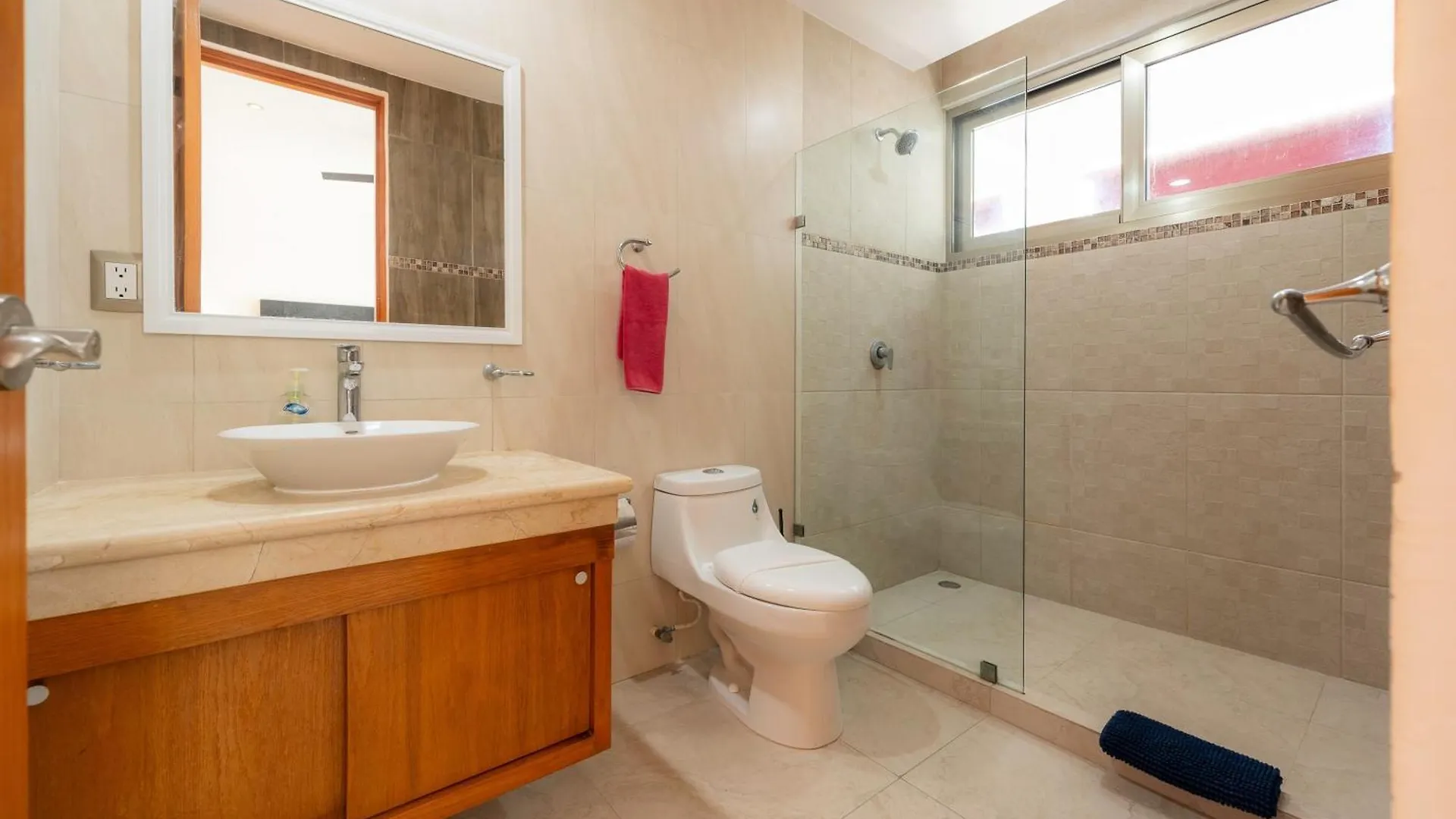 Piscina En La Cima Lujoso Apartamento En بلايا ديل كارمن شقة
